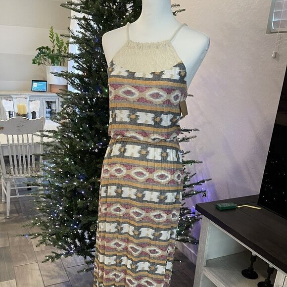 LUCKY BRAND AZTEC PRINT MAXI DRESS IN CREAM AND BLACK SIZE S - EUC (495) - Picture 1 of 2
